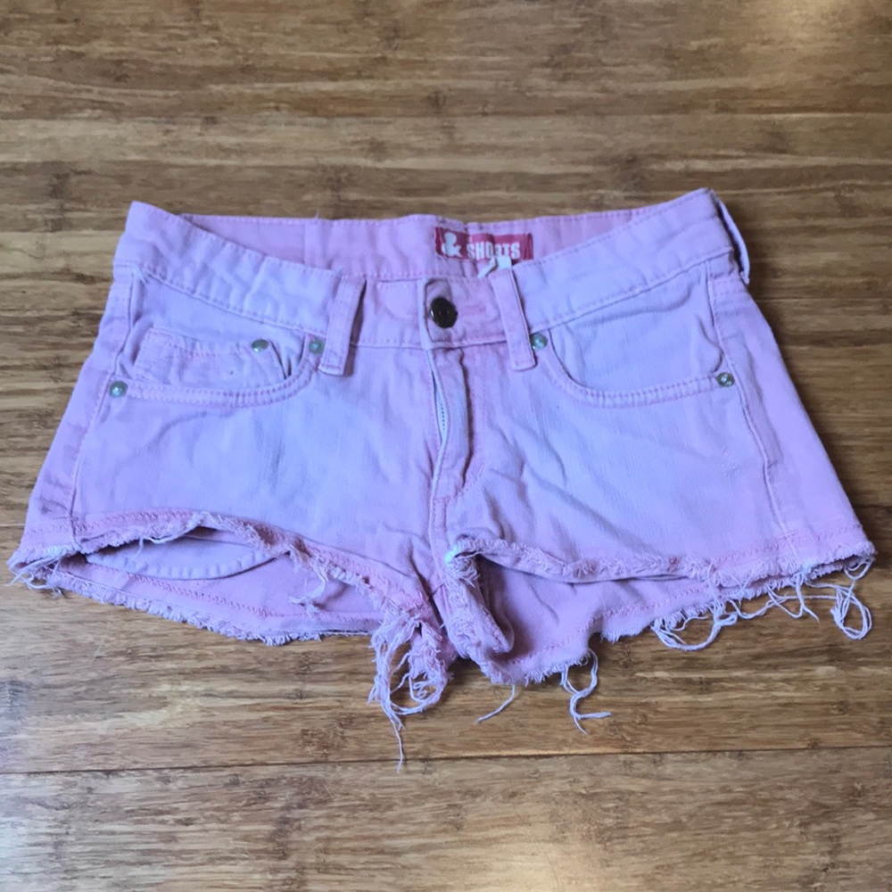 H&M light pink denim shorts